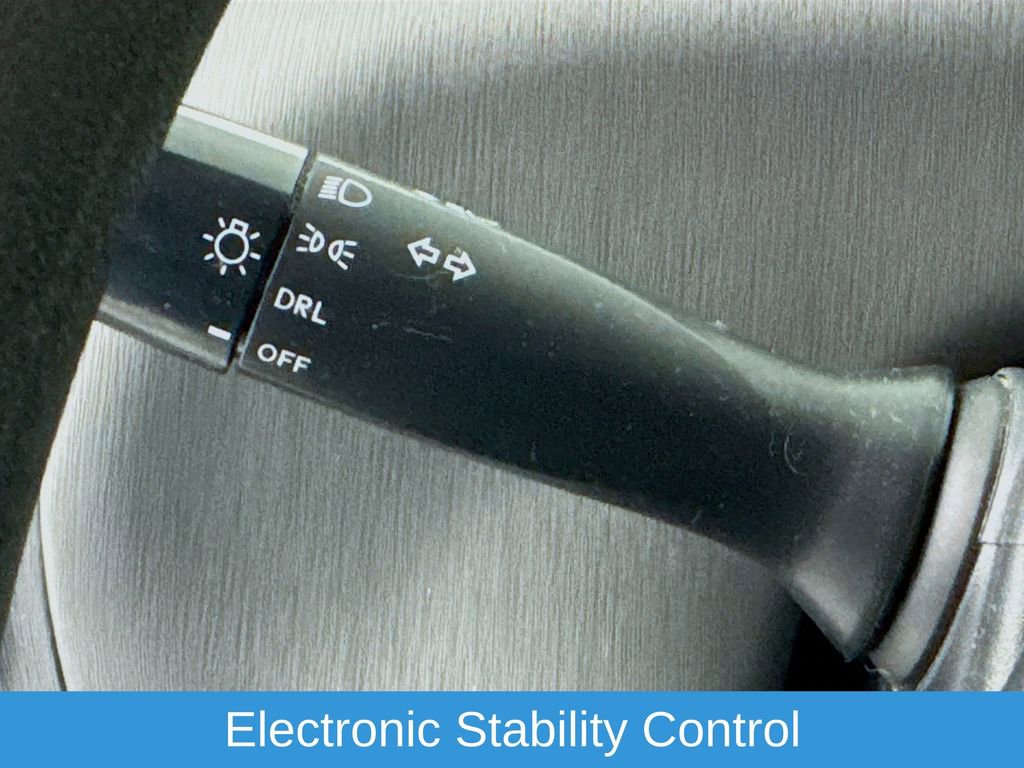 Used 2014 Toyota Prius V Two image 13