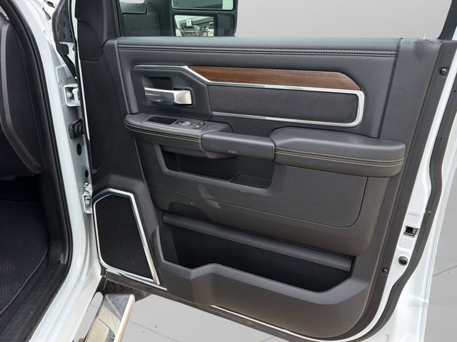 Used 2024 RAM 3500 Laramie w/ Safety Group image 10