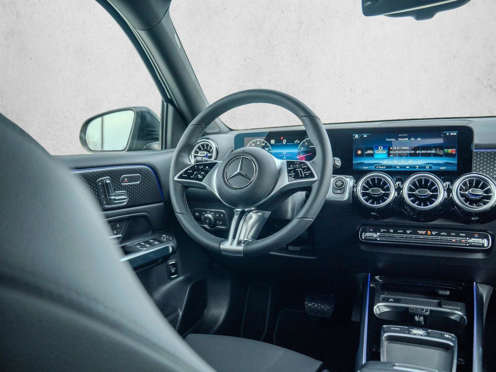 New 2026 Mercedes-Benz GLB 250 4MATIC image 20
