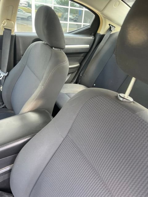 Used 2010 Dodge Charger AWD image 11
