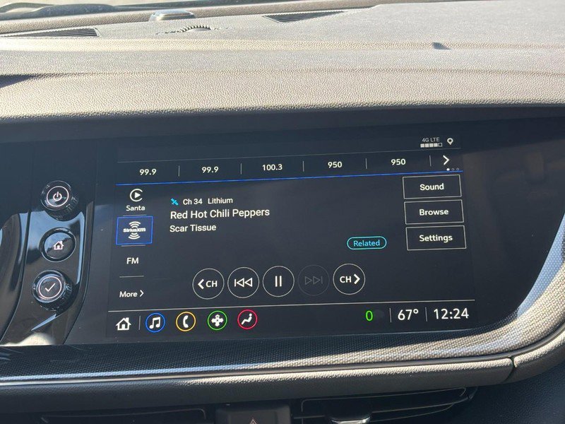 Used 2022 Buick Envision Essence w/ Safety Package image 20