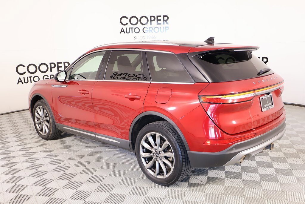 Used 2021 Lincoln Corsair AWD w/ Premium Package image 24