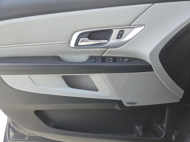 Used 2017 GMC Terrain SLT w/ Open Road Package image 33