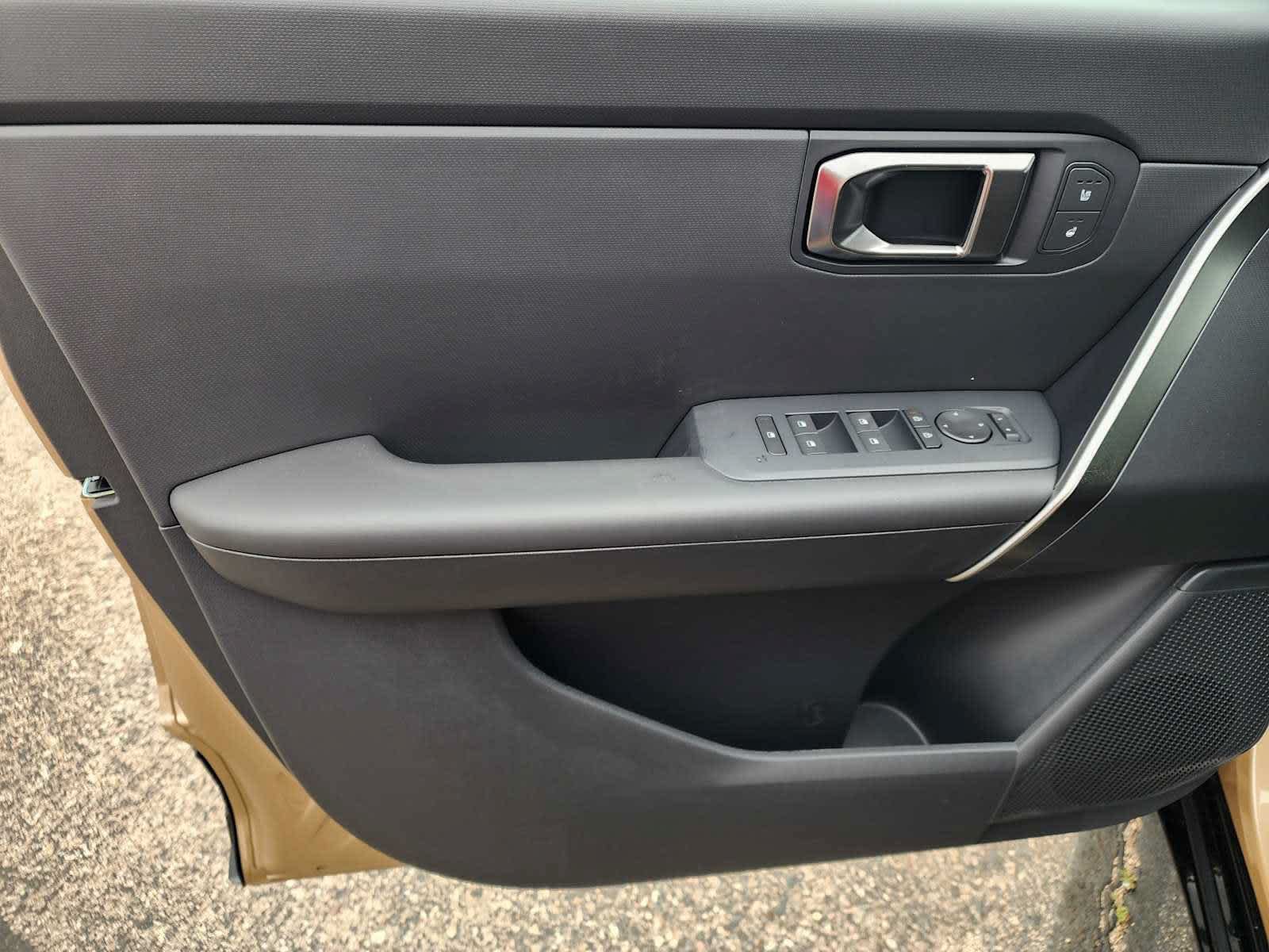 New 2027 Kia Seltos X-Line S w/ X-Line S Premium Package AWD/4WD image 14