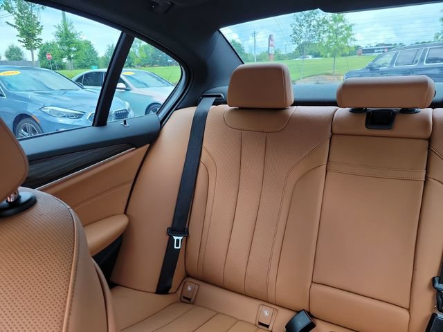 Used 2023 BMW 540i w/ M Sport Package RWD image 10