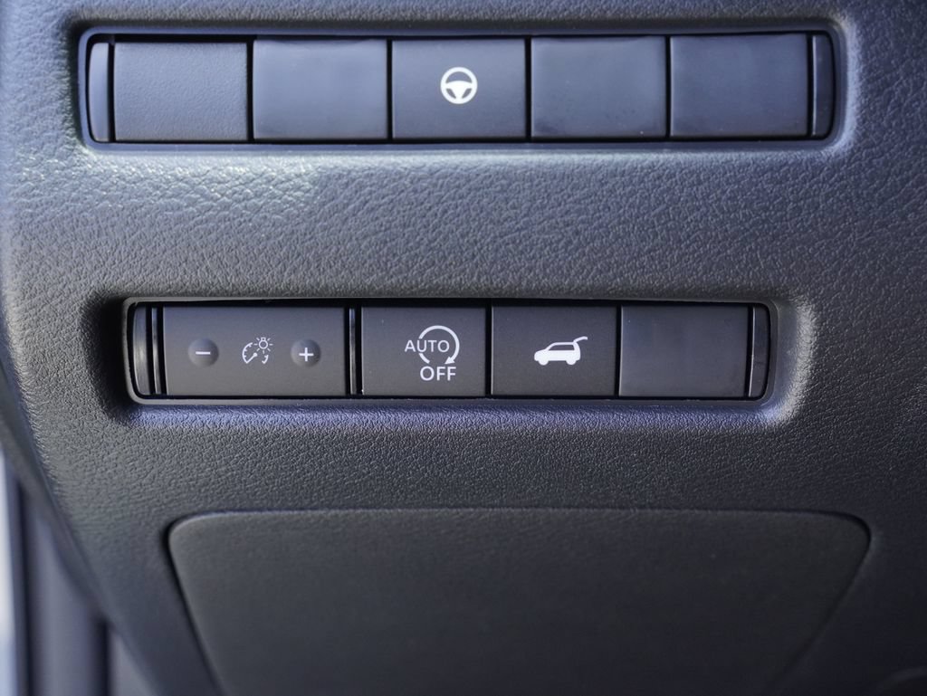 New 2026 Nissan Rogue SV AWD/4WD image 11