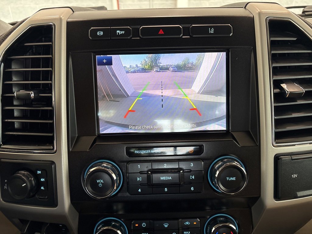 Used 2020 Ford F350 Lariat w/ Lariat Value Package image 34