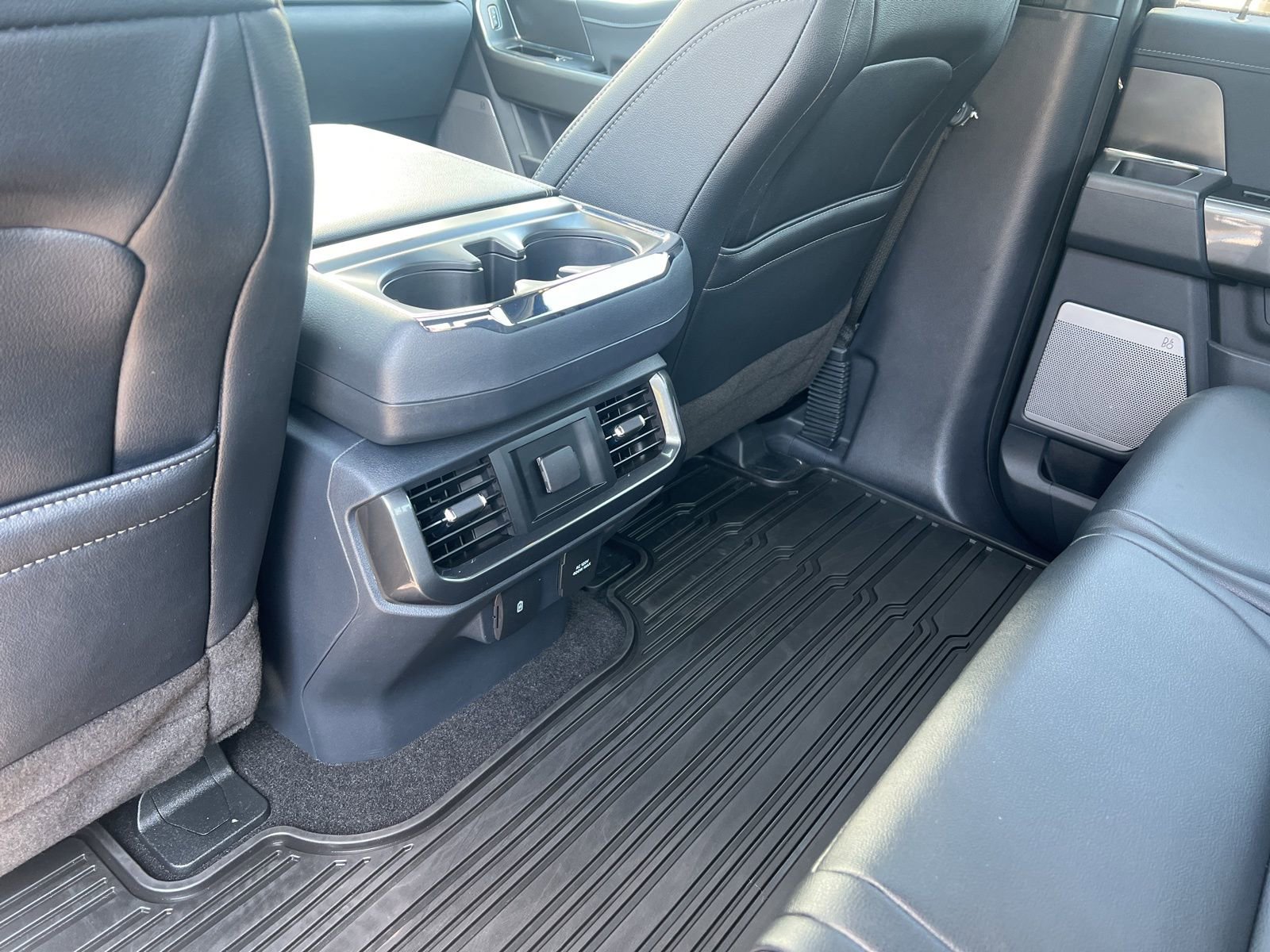 Used 2023 Ford F150 XLT w/ Equipment Group 302A High image 12