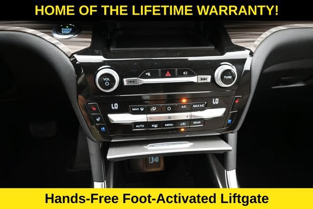 Used 2021 Ford Explorer Limited w/ Equipment Group 301A AWD/4WD image 32