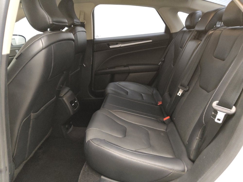 Used 2017 Ford Fusion Energi Titanium image 18