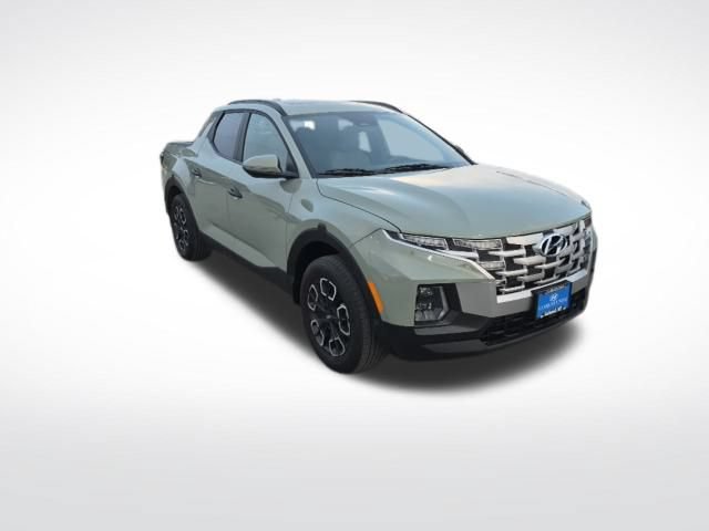Used 2024 Hyundai Santa Cruz SEL w/ Activity Package AWD/4WD image 3