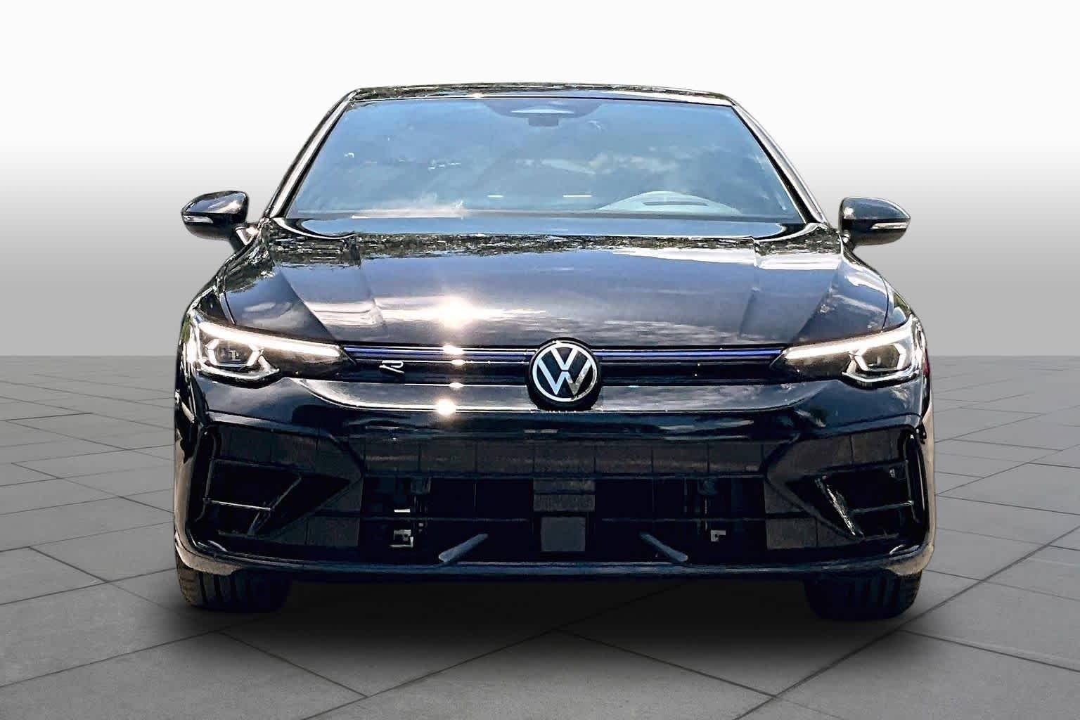 New 2026 Volkswagen Golf AWD/4WD image 3