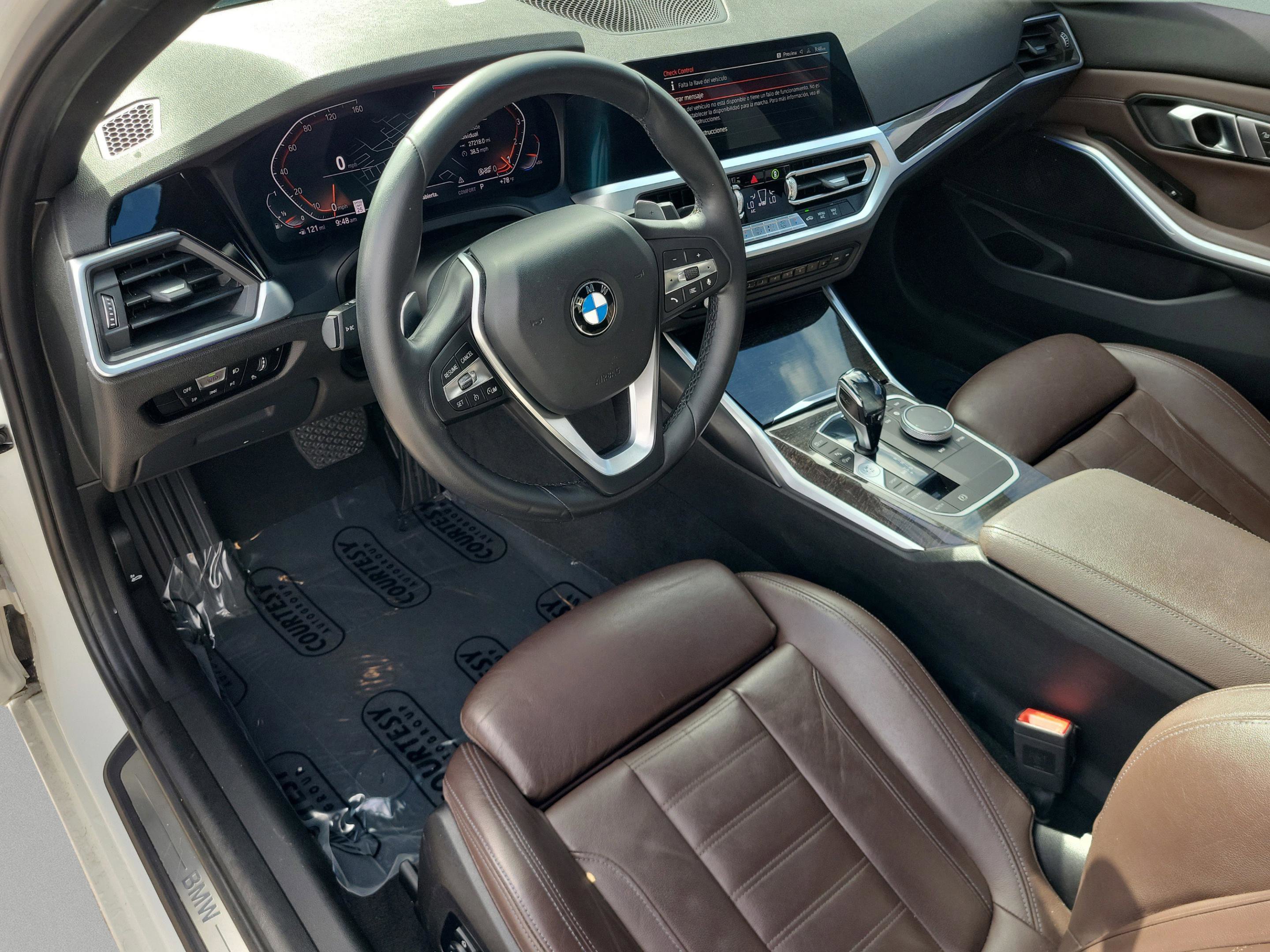 Used 2020 BMW 330i Sedan w/ Convenience Package image 16