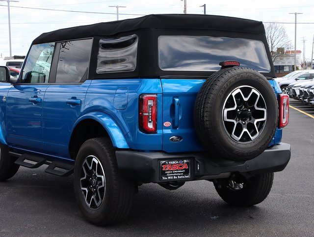 Used 2023 Ford Bronco Outer Banks image 7