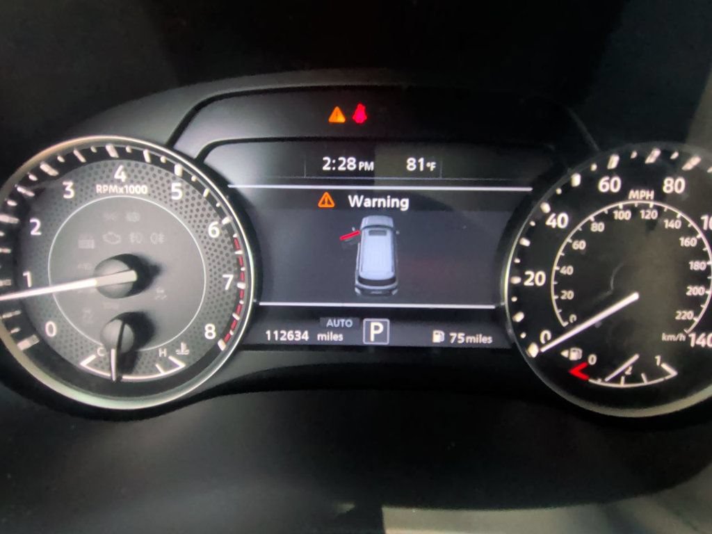 Used 2021 Nissan Armada SV AWD/4WD image 16
