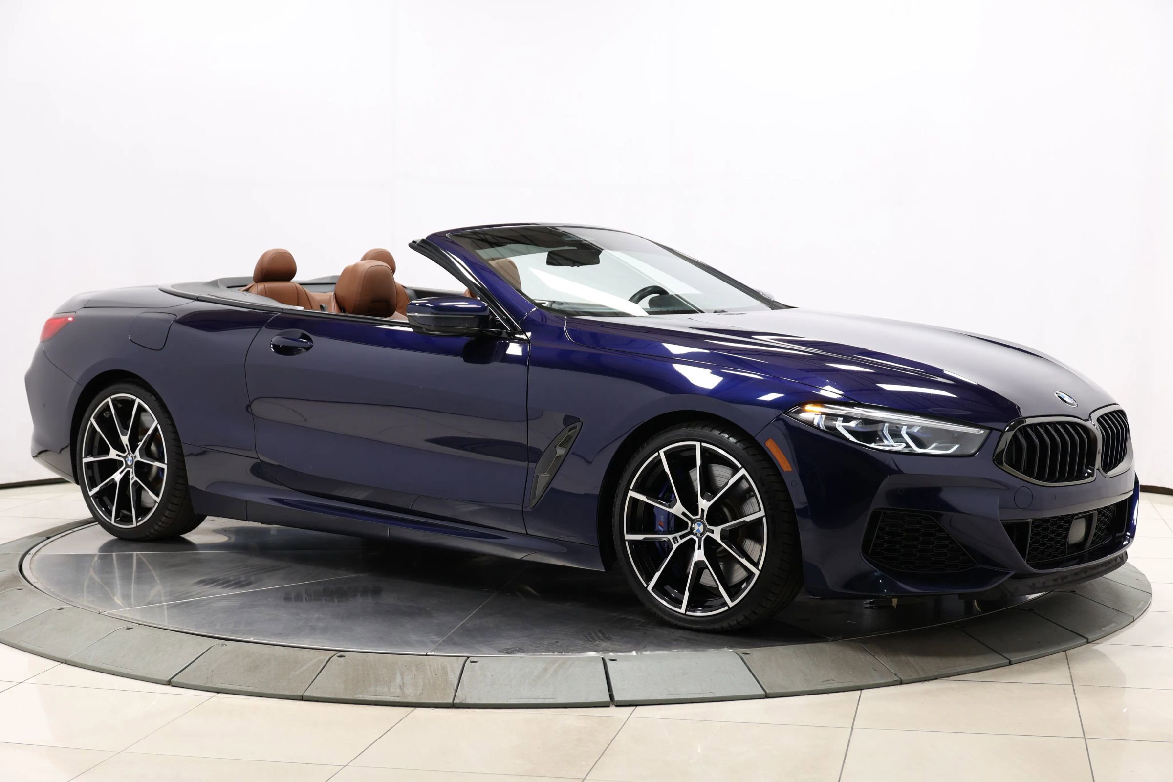 Used 2022 BMW M850i xDrive Convertible image 72