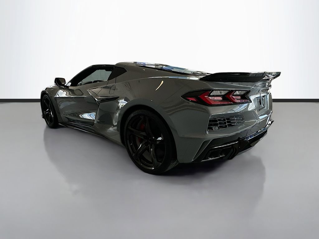 New 2024 Chevrolet Corvette E-Ray w/ Stealth Interior Trim Package image 5