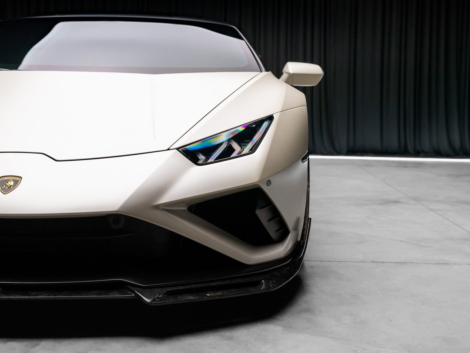 Used 2021 Lamborghini Huracan EVO image 27