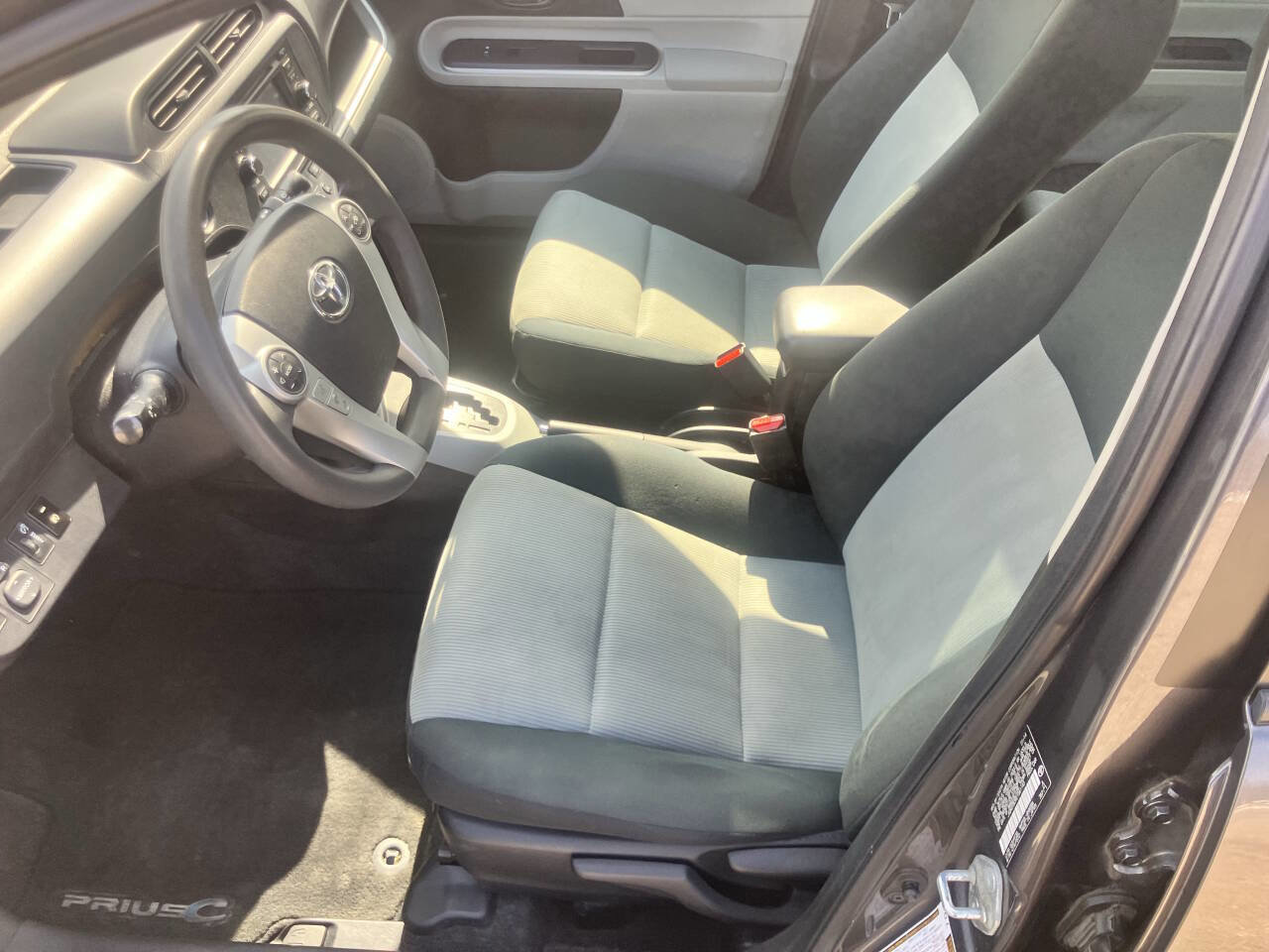 Used 2014 Toyota Prius C Three FWD image 13