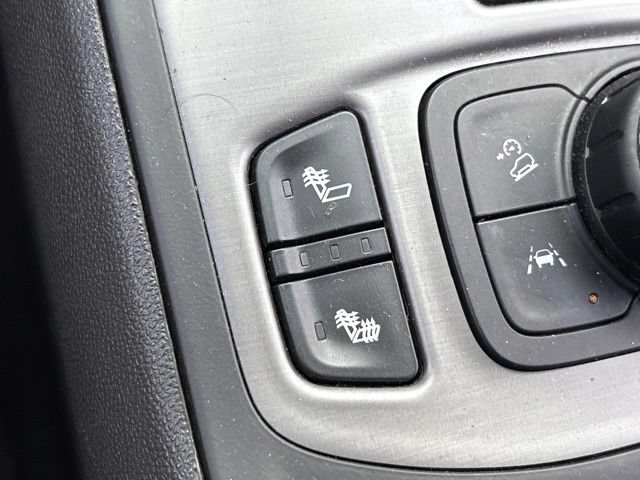Used 2023 GMC Terrain AT4 w/ Infotainment Package II AWD/4WD image 18