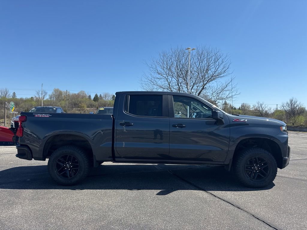 Used 2020 Chevrolet Silverado 1500 LT Trail Boss image 3