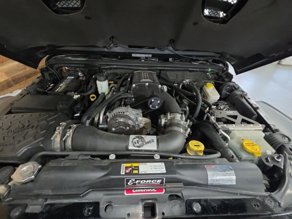 Used 2013 Jeep Wrangler Rubicon AWD/4WD image 2