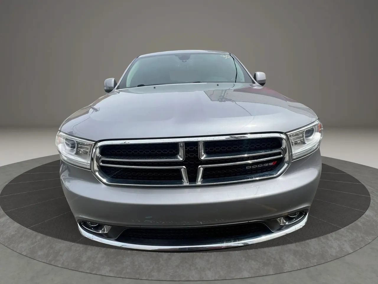 Used 2019 Dodge Durango SXT w/ 3rd Row Seating Group AWD/4WD image 2