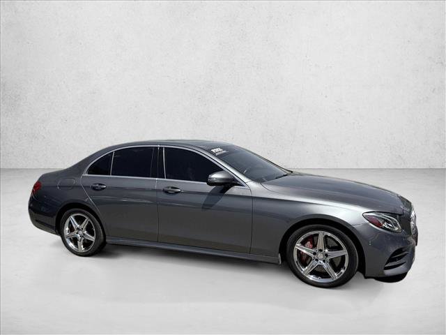 Used 2017 Mercedes-Benz E 300 video 4