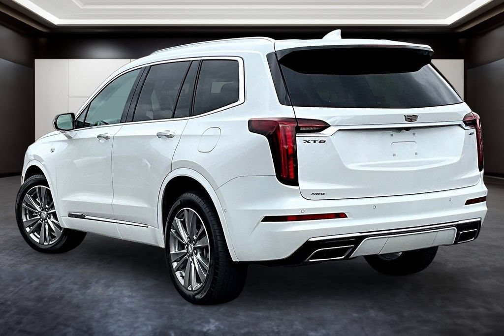 Certified 2024 Cadillac XT6 Premium Luxury w/ Technology Package AWD/4WD image 4