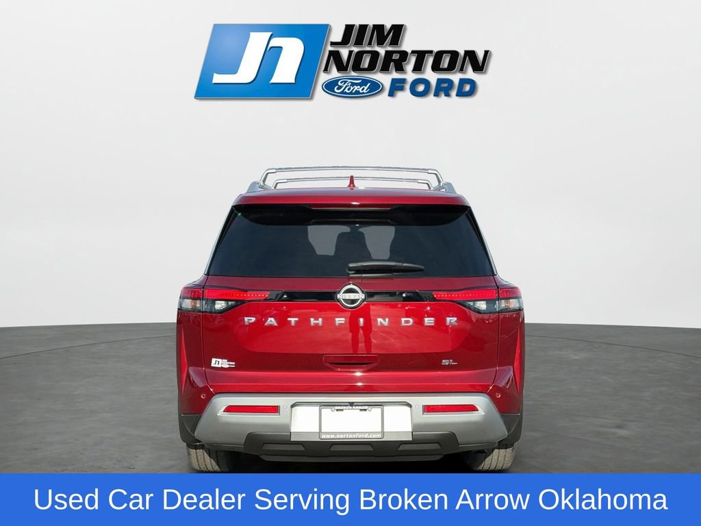 Used 2024 Nissan Pathfinder SL image 4