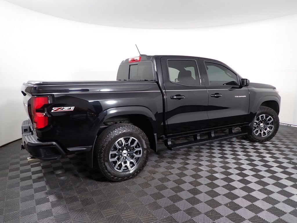 Used 2026 Chevrolet Colorado Z71 AWD/4WD image 18