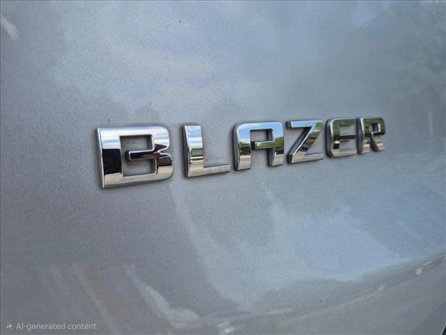 Used 2019 Chevrolet Blazer LT FWD image 28