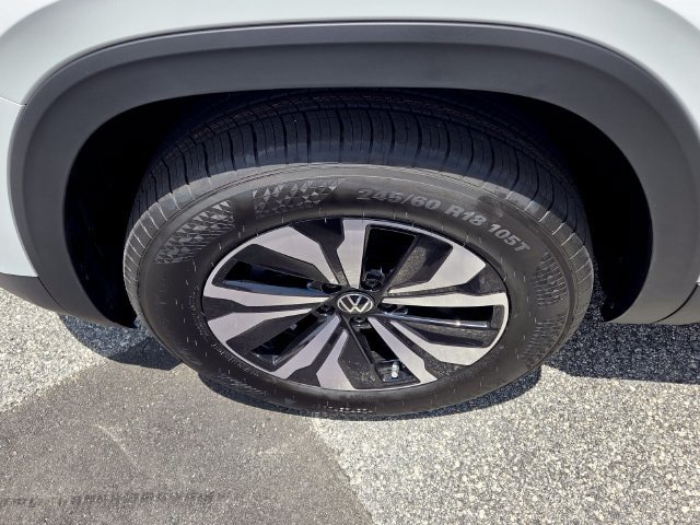 New 2026 Volkswagen Atlas SE FWD image 17