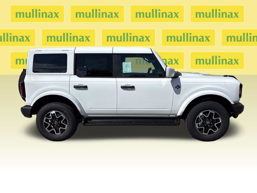 New 2026 Ford Bronco Outer Banks AWD/4WD image 2