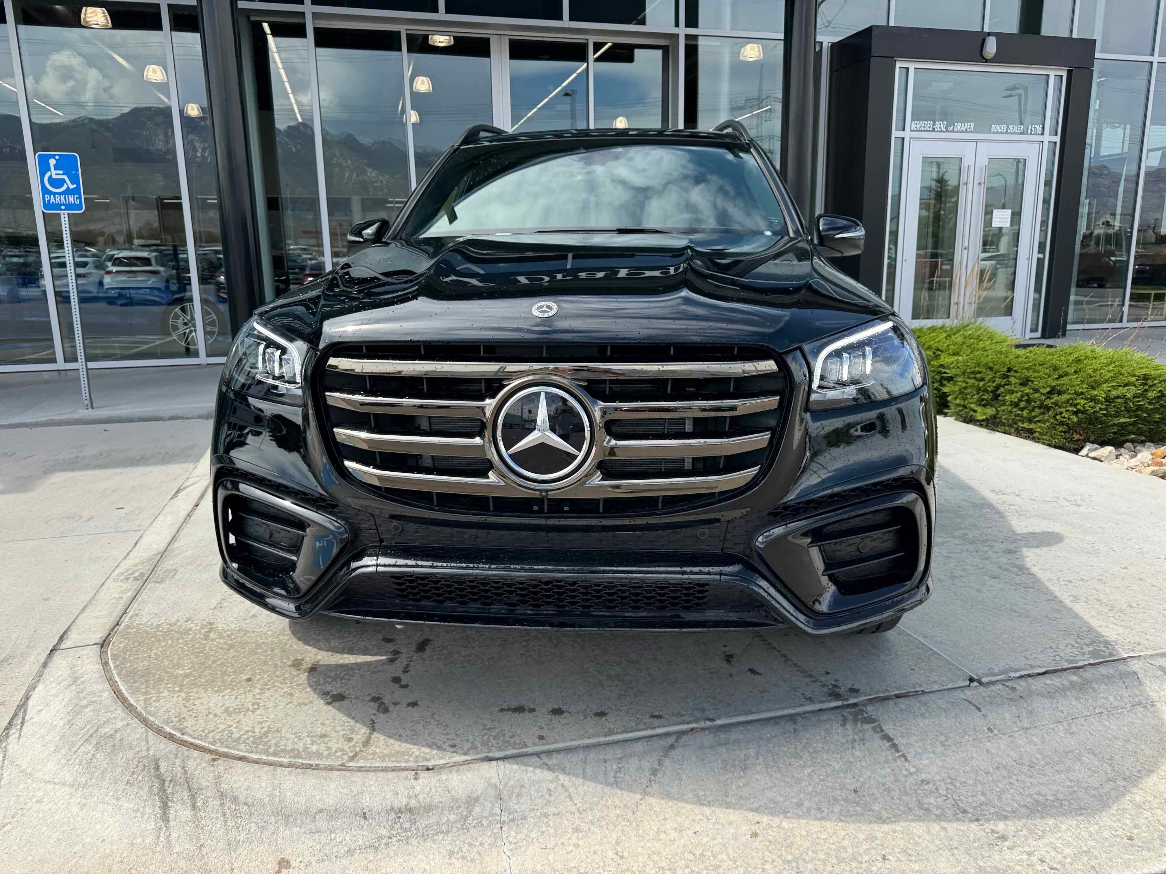 New 2025 Mercedes-Benz GLS 450 4MATIC image 12