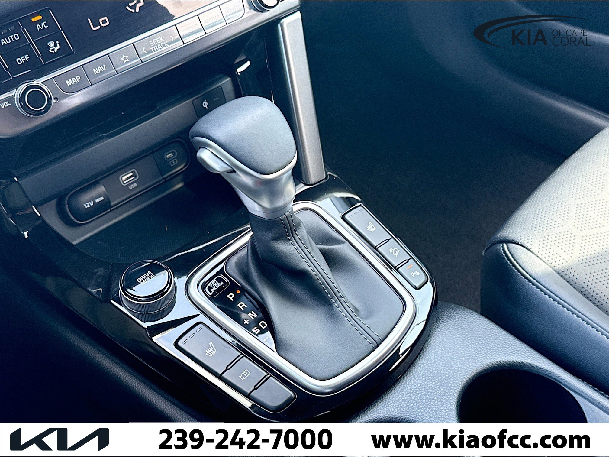 Certified 2025 Kia Seltos EX w/ EX Sunroof Package image 27