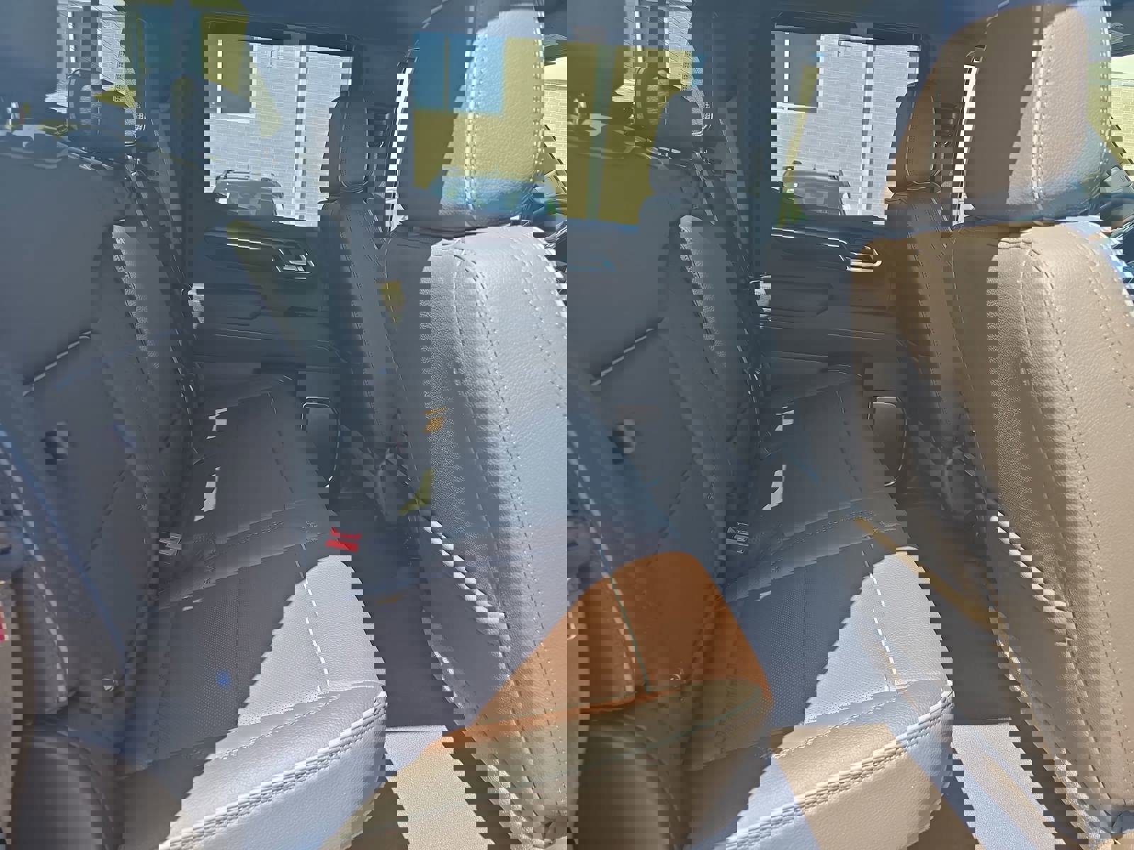 Used 2025 GMC Sierra 1500 Denali w/ Technology Package image 11