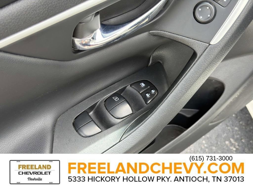 Used 2017 Nissan Altima 2.5 S w/ Power Driver Seat Package FWD image 19