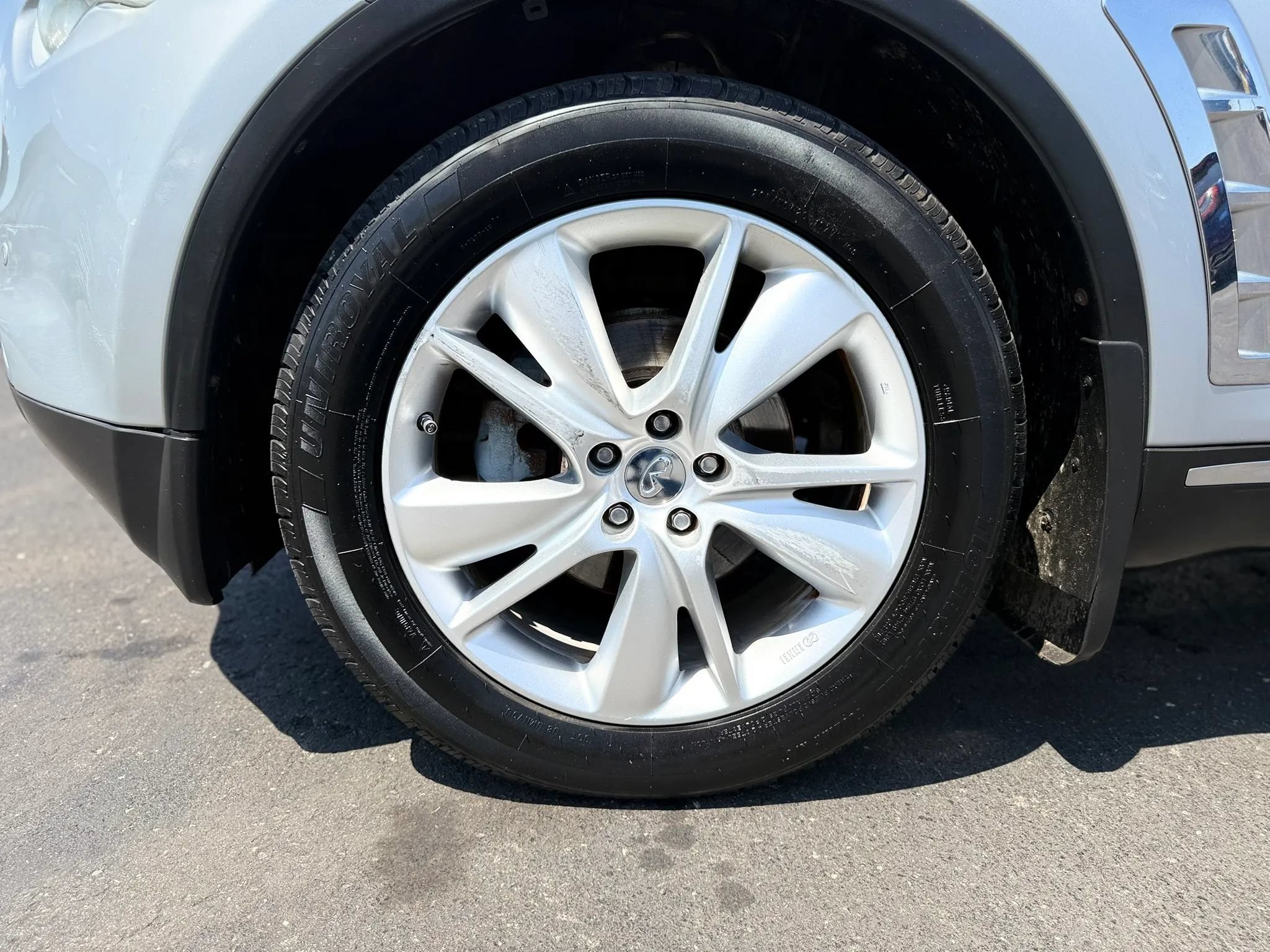 Used 2012 INFINITI FX35 2WD w/ Premium Pkg image 37