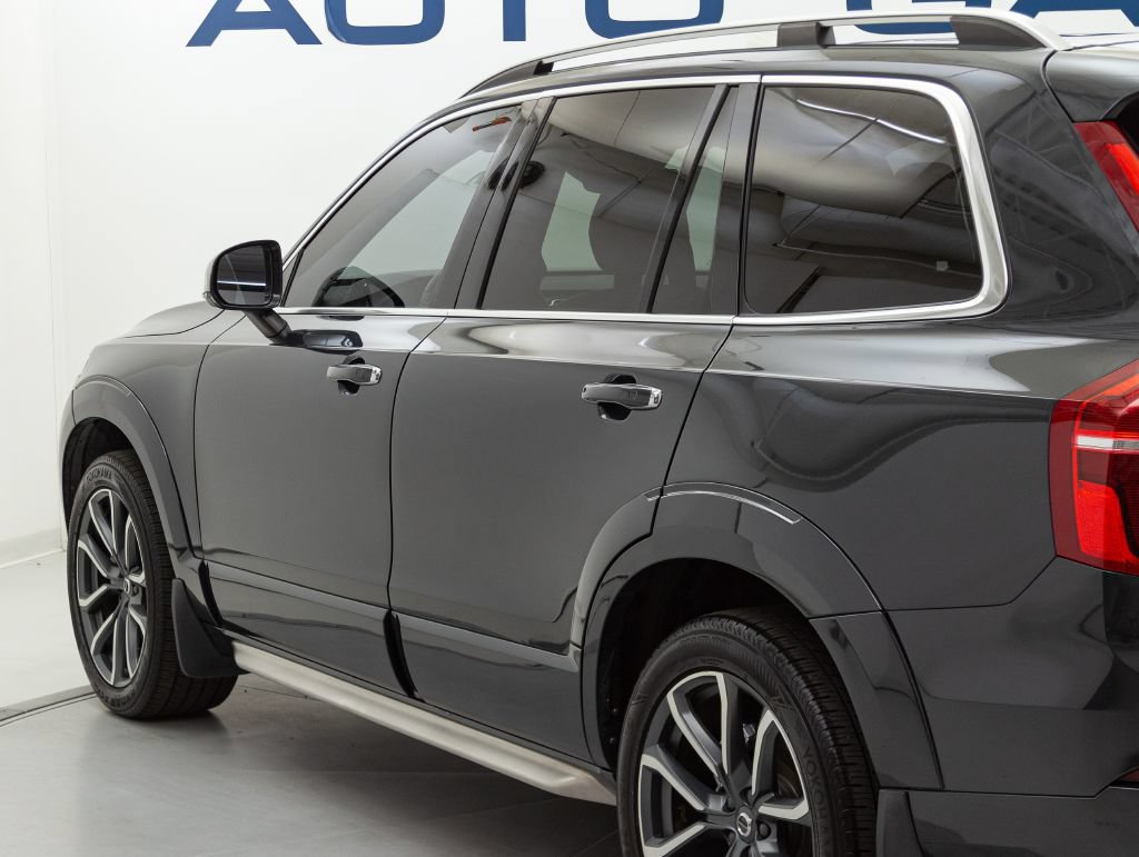 Used 2016 Volvo XC90 T6 Momentum w/ Momentum Plus Package AWD/4WD image 13