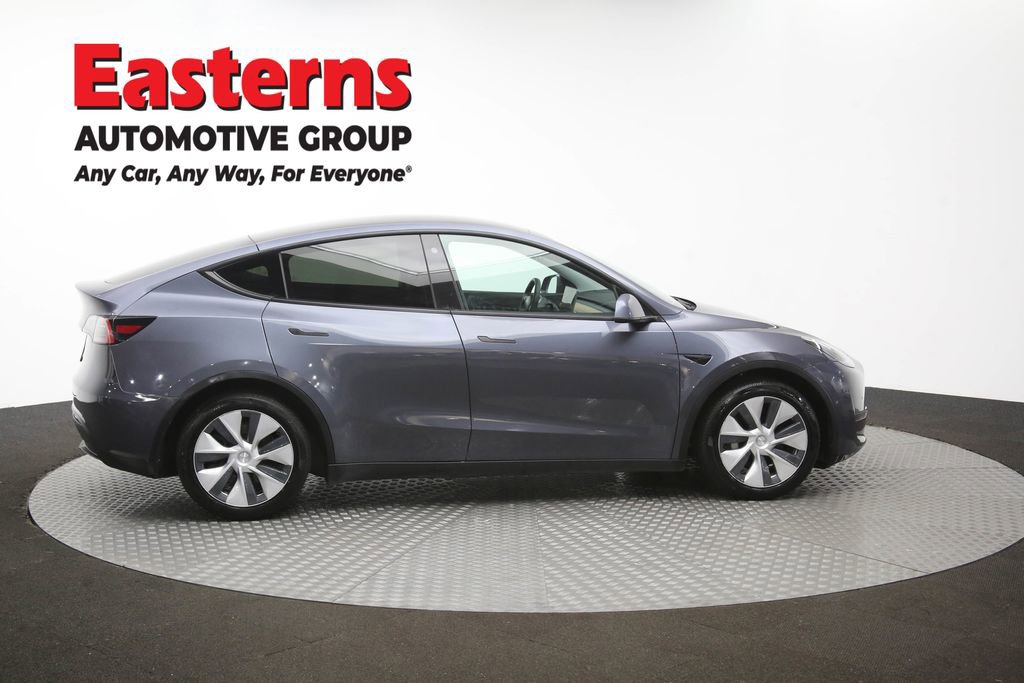 Used 2021 Tesla Model Y Long Range AWD/4WD image 41