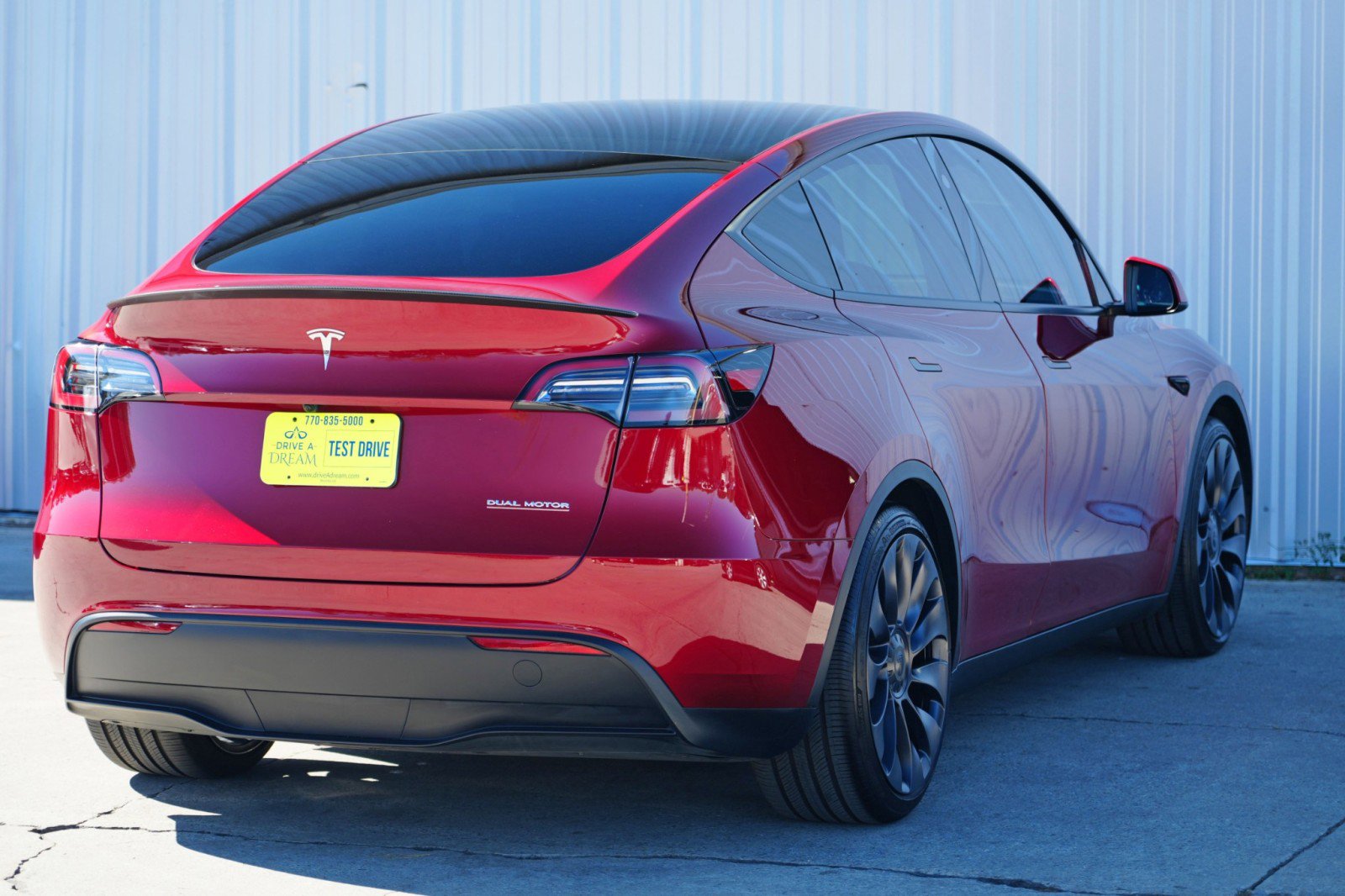 Used 2024 Tesla Model Y Performance image 53