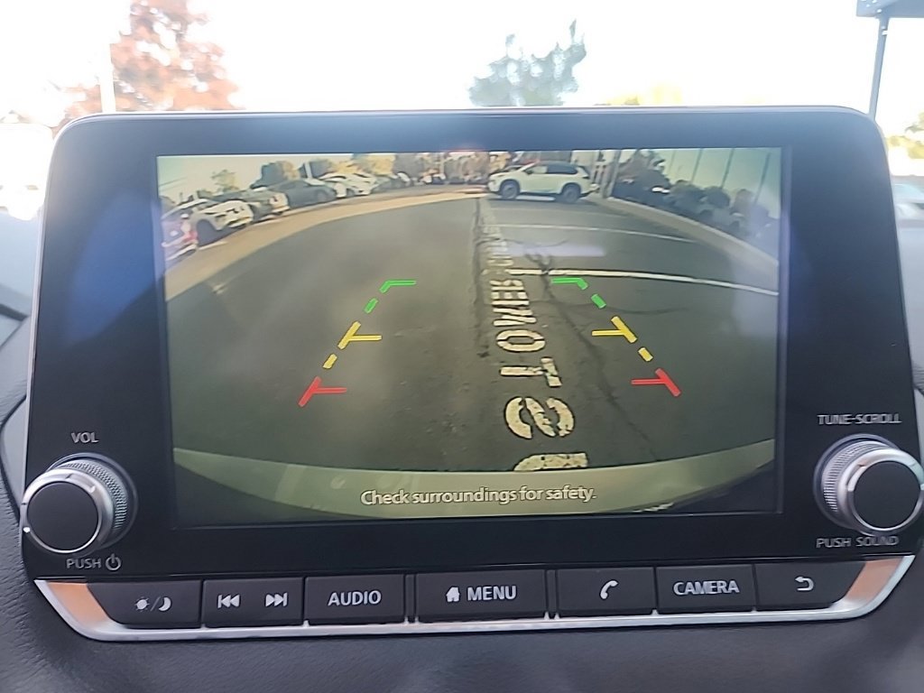 Certified 2023 Nissan Sentra SV FWD image 19