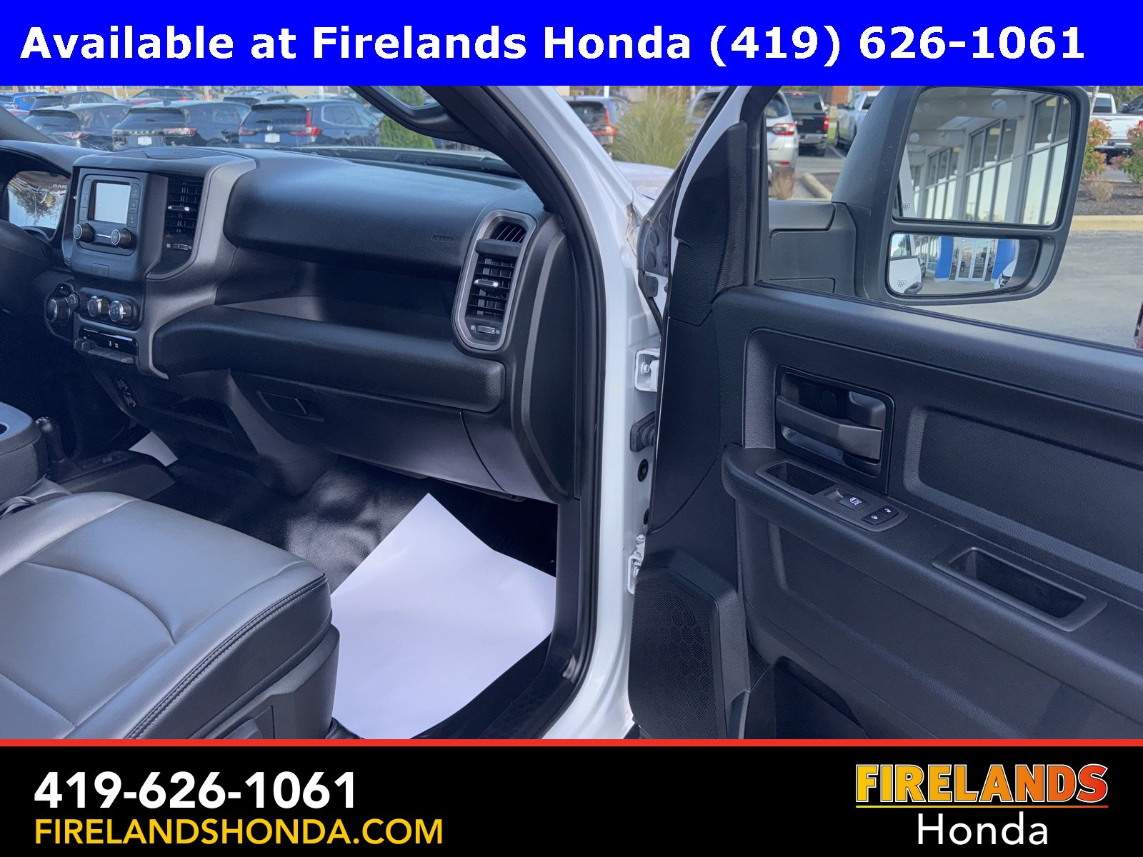 Used 2023 RAM 2500 Tradesman w/ Chrome Appearance Group image 33