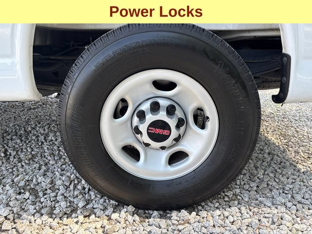 Certified 2025 GMC Savana 2500 w/ Driver Convenience Package RWD image 9