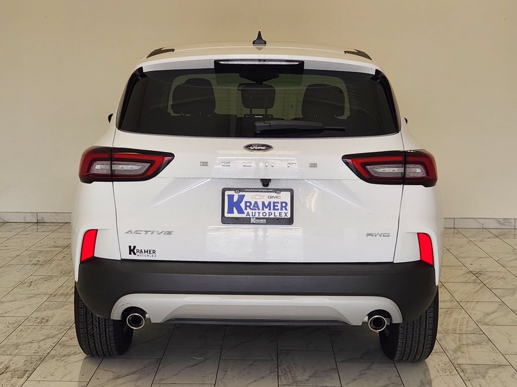 Used 2024 Ford Escape Active AWD/4WD image 6