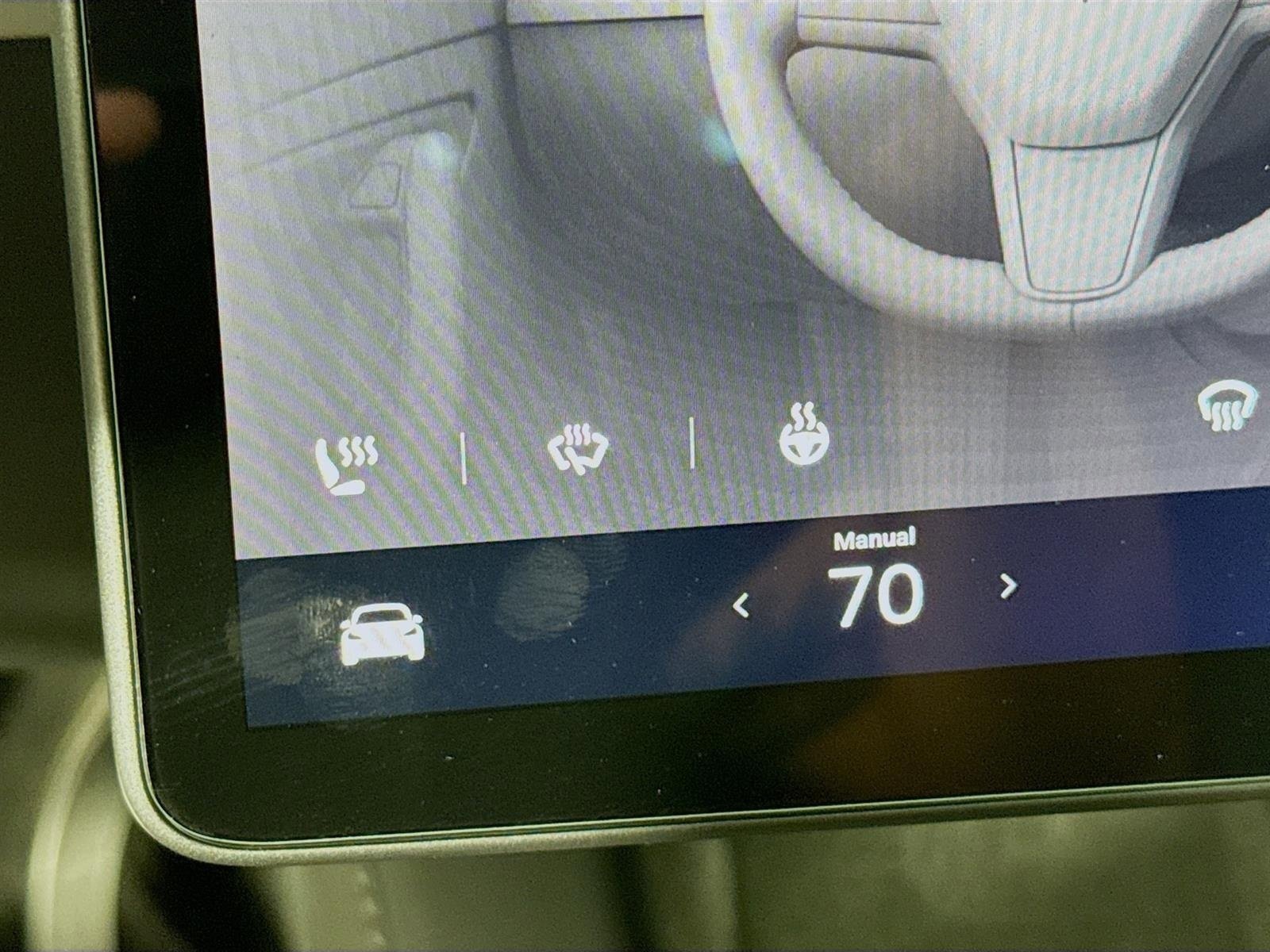 Used 2023 Tesla Model Y Long Range image 22