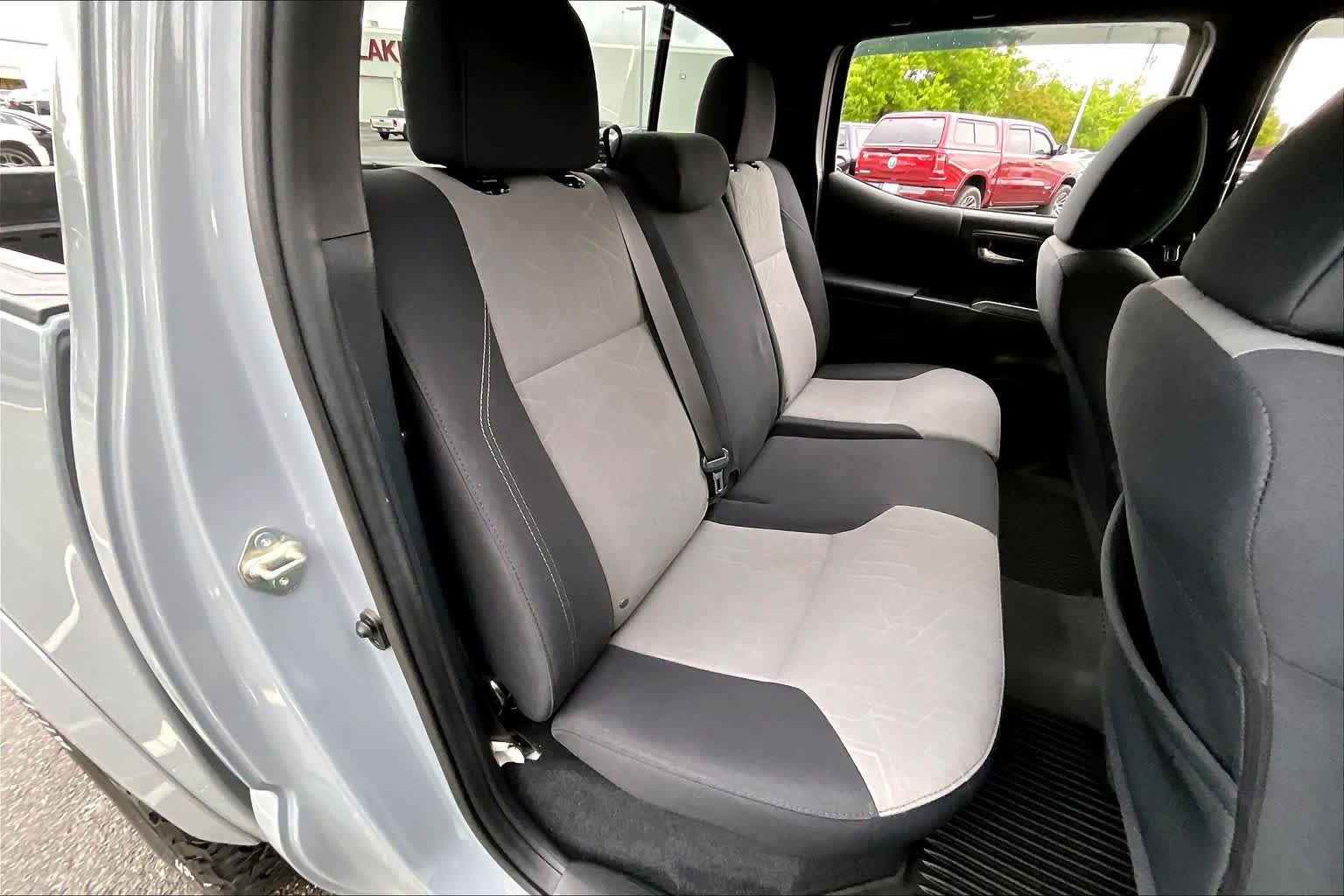 Certified 2021 Toyota Tacoma TRD Sport w/ Technology Package AWD/4WD image 19