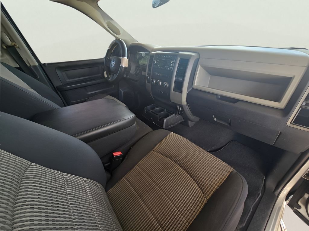 Used 2011 RAM 1500 ST w/ ST Popular Equipment Group AWD/4WD image 41