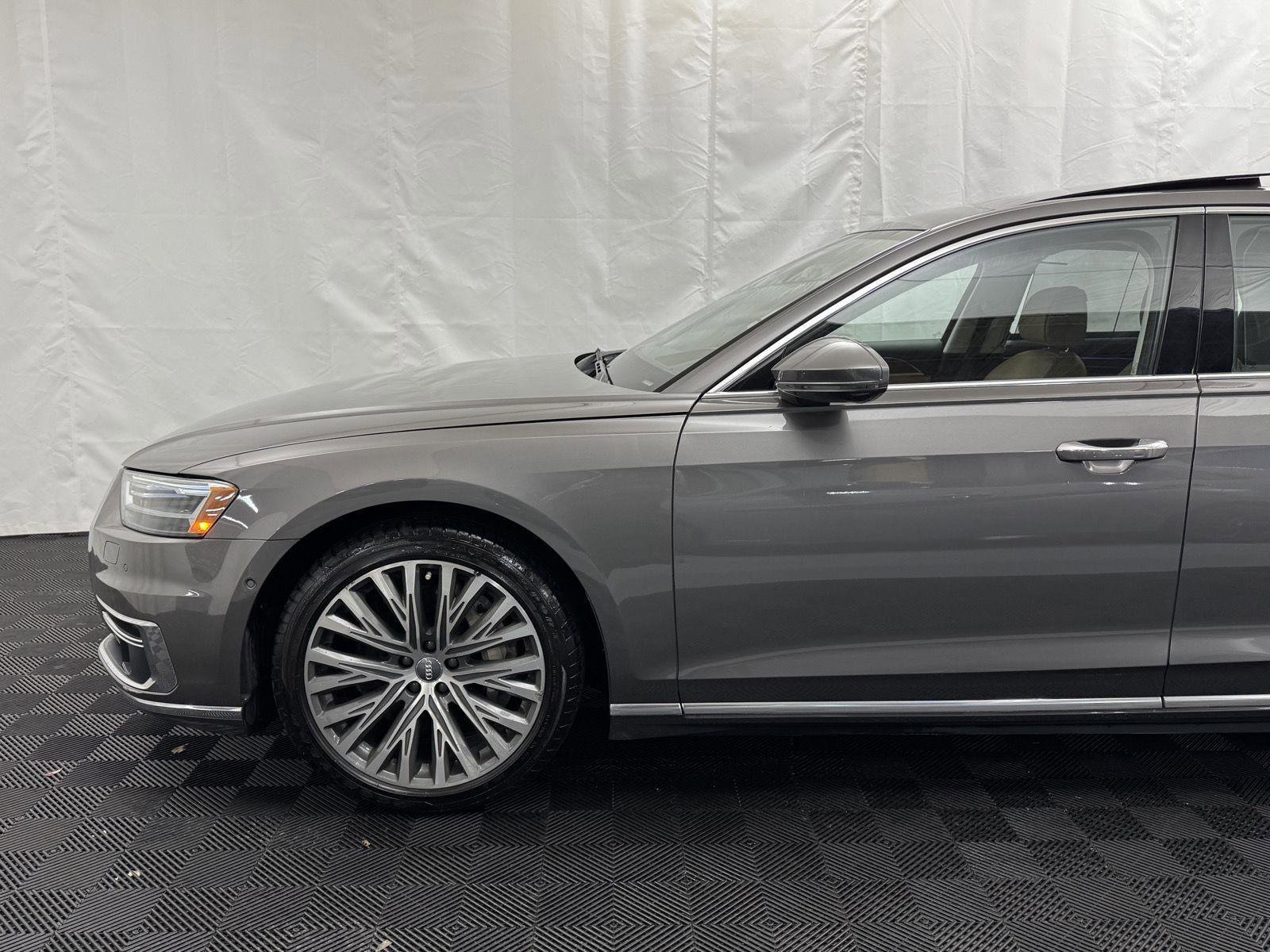Used 2019 Audi A8 L 3.0T w/ Luxury Package image 4